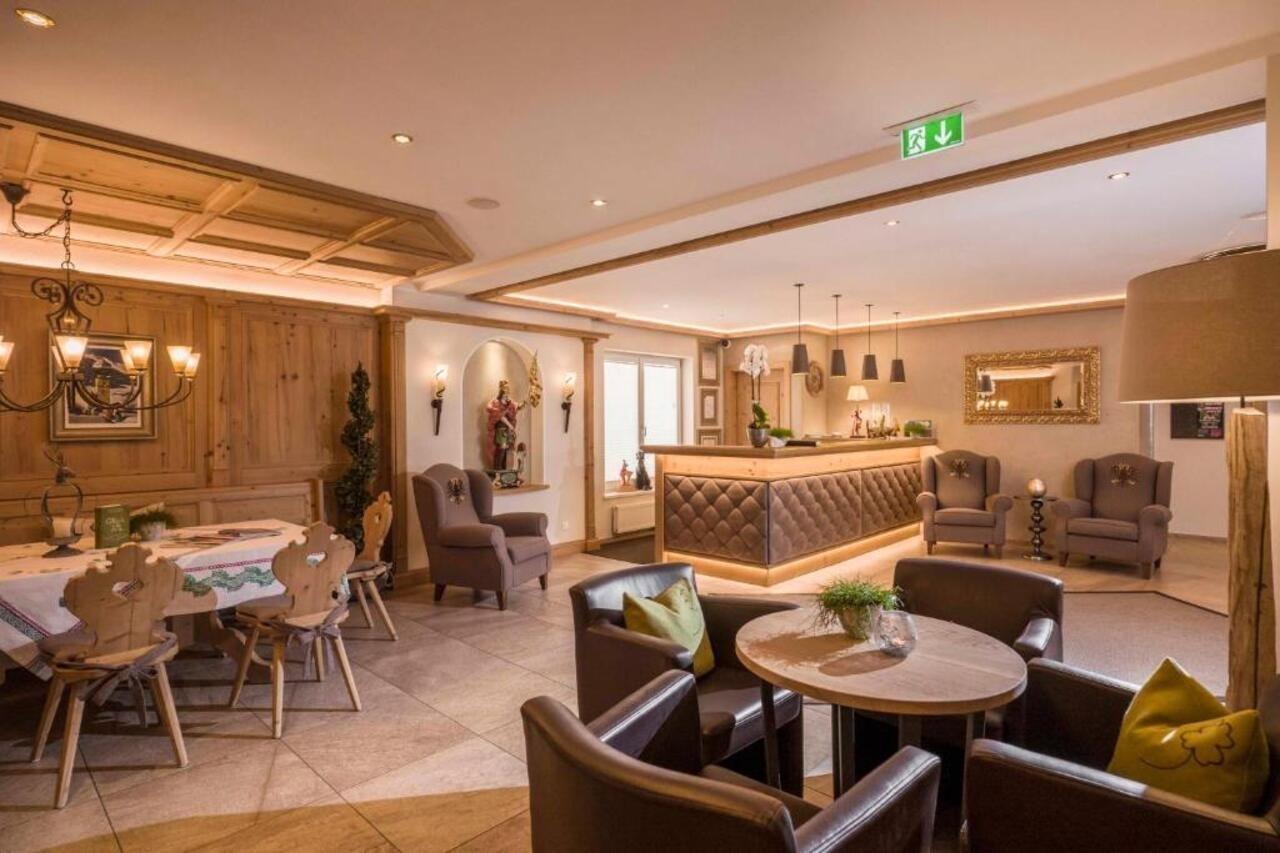 Alpen Glueck Hotel Kirchberger Hof 티롤 키르흐베르크 외부 사진