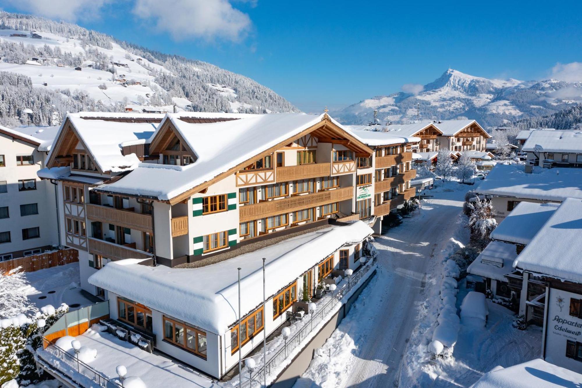 Alpen Glueck Hotel Kirchberger Hof 티롤 키르흐베르크 외부 사진