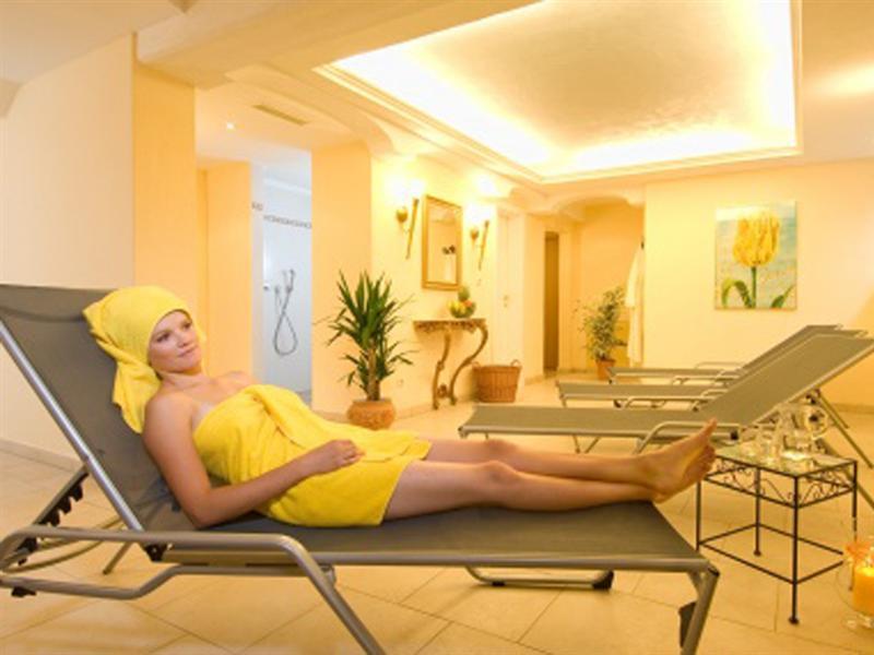 Alpen Glueck Hotel Kirchberger Hof 티롤 키르흐베르크 외부 사진