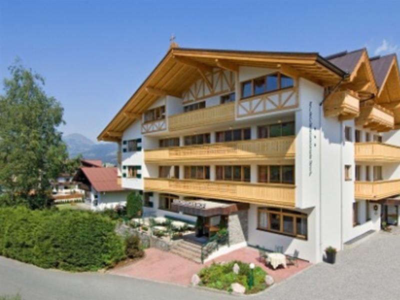 Alpen Glueck Hotel Kirchberger Hof 티롤 키르흐베르크 외부 사진