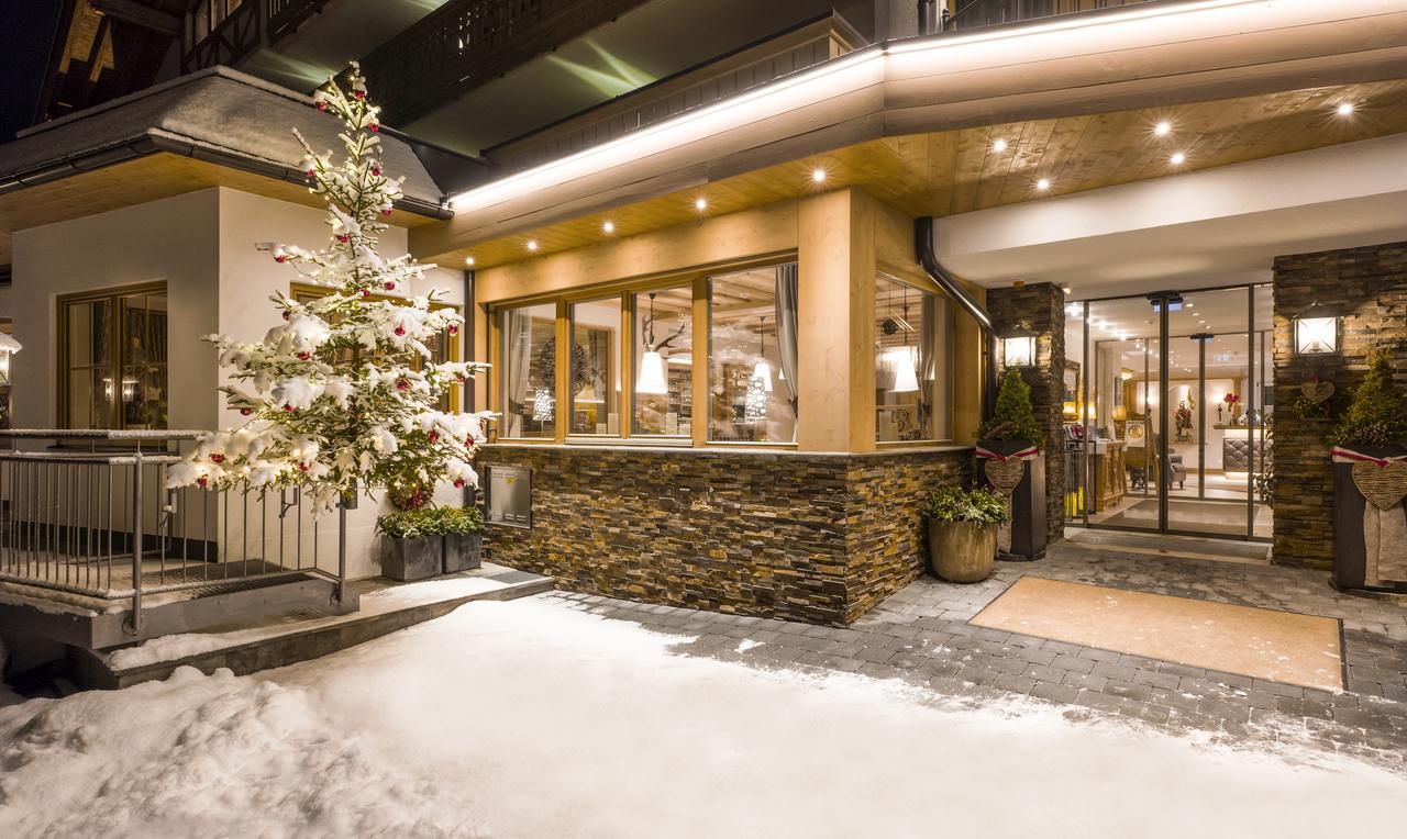 Alpen Glueck Hotel Kirchberger Hof 티롤 키르흐베르크 외부 사진